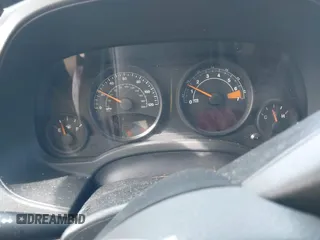 2014 Jeep Patriot Latitude с VIN 1C4NJRFB4ED602061, выставлен на аукционе IAAI как лот 42682088 с пробегом Не указан миль и . История ставок и продаж доступна на DreamBid. Изображение 7.