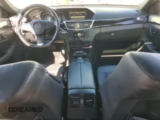 2010 Mercedes-Benz E 550 Luxury with VIN WDDHF7CB0AA104304, listed as a Copart auction lot 46538105 with 147,188 mi miles and Salvage Title. Bid and sale history available at DreamBid. Image 8.