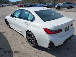 2024 BMW 3 Series 330i xDrive with VIN 3MW89FF04R8E73192, listed as a IAAI auction lot 41781977 with 4,124 mi miles. Bid and sale history available at carsss.com. Image 3.