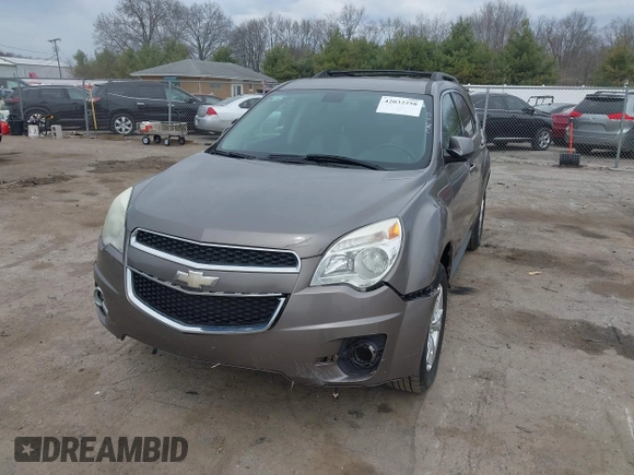 2011 Chevrolet Equinox 2LT z VIN 2CNALPEC6B6380121, wystawiony jako IAAI lot #42032258 z przebiegiem 169 828 mil mil oraz . Historia ofert i sprzedaży dostępna na DreamBid. Obrazek 17.