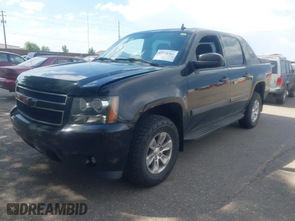 2008 Chevrolet Avalanche LTZ with VIN 3GNFK12388G120922, listed as a IAAI auction lot 42510361 with 166,112 mi miles and . Bid and sale history available at DreamBid. Image 2.