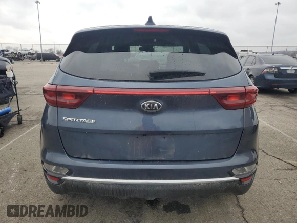 2022 Kia Sportage LX with VIN KNDPMCAC6N7973427, listed as a Copart auction lot 44967555 with 30,143 mi miles and Salvage Title. Bid and sale history available at carsss.com. Image 6.