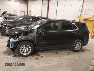 2022 Chevrolet Equinox LT with VIN 3GNAXKEV9NL106447, listed as a IAAI auction lot 41914502 with 34,715 mi miles and . Bid and sale history available at DreamBid. Image 14.
