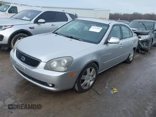 2007 Kia Optima EX with VIN KNAGE124875157565, listed as a IAAI auction lot 41553065 with 189,258 mi miles. Bid and sale history available at carsss.com. Image 17.