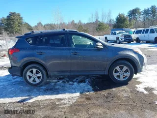 2013 Toyota RAV4 XLE with VIN JTMRFREV5DD032018, listed as a IAAI auction lot 41514088 with 142,917 mi miles. Bid and sale history available at carsss.com. Image 13.