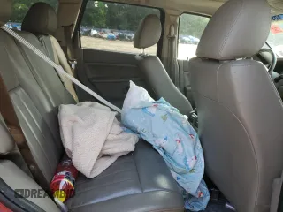 2005 Jeep Grand Cherokee Laredo с VIN 1J4HR48N85C558730, выставлен на аукционе Copart как лот 59030645 с пробегом 169 233 миль миль и Списание • Salvage title. История ставок и продаж доступна на DreamBid. Изображение 11.