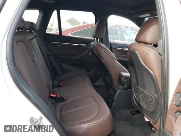 2016 BMW X1 xDrive28i with VIN WBXHT3C36G5E48361, listed as a Copart auction lot 36787953 with 35,081 mi miles. Bid and sale history available at carsss.com. Image 10.