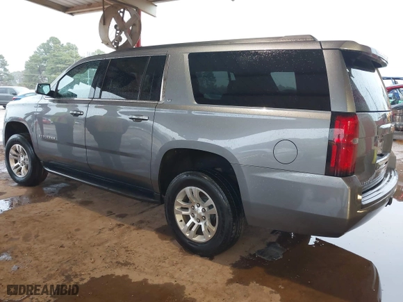 2020 Chevrolet Suburban LT with VIN 1GNSKHKC0LR282818, listed as a IAAI auction lot 41539280 with 116,041 mi miles. Bid and sale history available at carsss.com. Image 3.