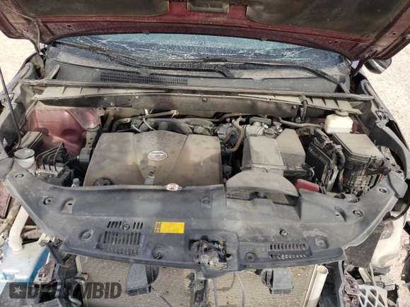 2018 Toyota Highlander SE with VIN 5TDKZRFH9JS251520, listed as a Copart auction lot 80555354 with Not provided miles and Salvage title. Bid and sale history available at DreamBid. Image 12.