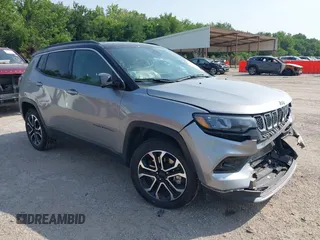 2024 Jeep Compass Limited z VIN 3C4NJDCN4RT595193, wystawiony jako IAAI lot #42275126 z przebiegiem 26 638 mil mil oraz . Historia ofert i sprzedaży dostępna na DreamBid. Obrazek 1.