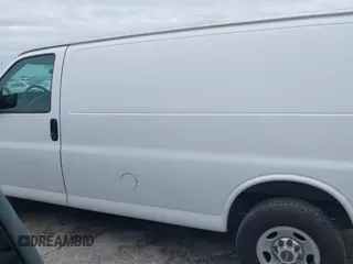 2015 GMC Savana Cargo z VIN 1GTW7FCF4F1906986, wystawiony jako IAAI lot #42433630 z przebiegiem 124 182 mil mil oraz . Historia ofert i sprzedaży dostępna na DreamBid. Obrazek 14.