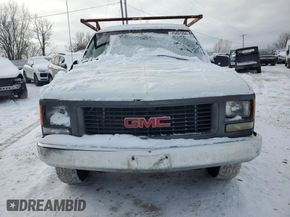 1997 GMC Sierra 1500 with VIN 1GTGC24R5VE524801, listed as a Copart auction lot 85451264 with 989,500 mi miles and Salvage Title. Bid and sale history available at DreamBid. Image 5.