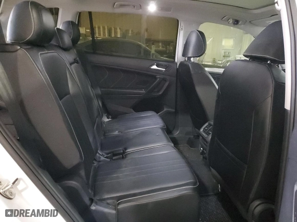 2024 Volkswagen Tiguan SE with VIN 3VVNB7AX6RM040325, listed as a Copart auction lot 45970755 with 11,395 mi miles and Salvage Title. Bid and sale history available at carsss.com. Image 10.