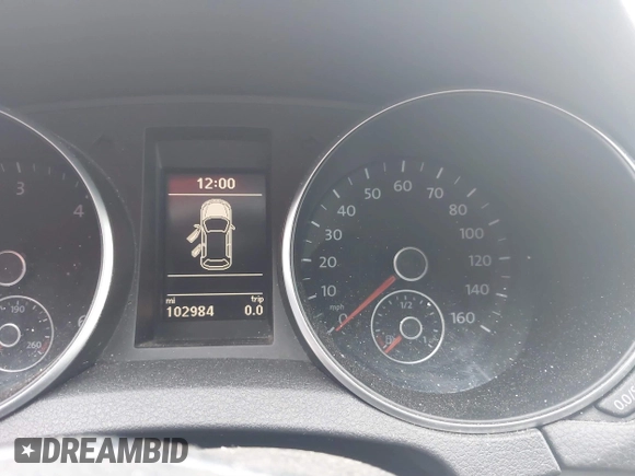 2013 Volkswagen Golf TDI z VIN WVWDM7AJ7DW137767, wystawiony jako IAAI lot #41548852 z przebiegiem 102 984 mil mil oraz . Historia ofert i sprzedaży dostępna na DreamBid. Obrazek 14.