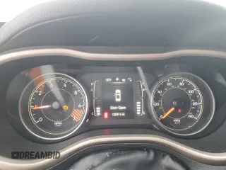2015 Jeep Cherokee Latitude z VIN 1C4PJMCB0FW622507, wystawiony jako Copart lot #88493245 z przebiegiem 122 411 mil mil oraz Nie do naprawy • Non repairable. Historia ofert i sprzedaży dostępna na DreamBid. Obrazek 9.