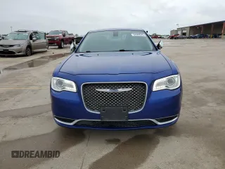 2018 Chrysler 300 Touring with VIN 2C3CCAAG4JH275121, listed as a Copart auction lot 54309945 with 186,965 mi miles and Clean Title. Bid and sale history available at carsss.com. Image 5.