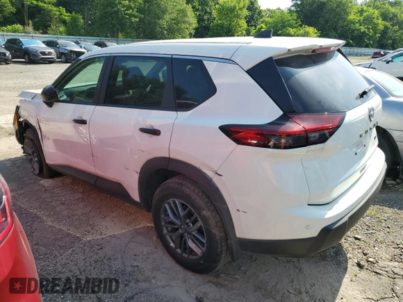 2024 Nissan Rogue S with VIN 5N1BT3AB5RC701934, listed as a Copart auction lot 61430615 with 21,609 mi miles and Salvage title. Bid and sale history available at DreamBid. Image 2.