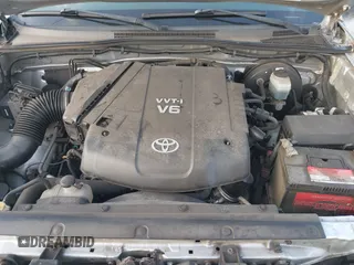 2006 Toyota Tacoma z VIN 3TMMU52N56M003428, wystawiony jako IAAI lot #41473266 z przebiegiem 227 547 mil mil oraz . Historia ofert i sprzedaży dostępna na DreamBid. Obrazek 10.