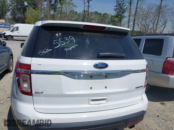 2014 Ford Explorer XLT with VIN 1FM5K7D81EGB44949, listed as a IAAI auction lot 41905062 with 282,358 mi miles. Bid and sale history available at carsss.com. Image 16.