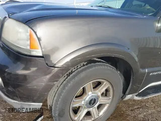 2005 Lincoln Aviator z VIN 5LMEU68H45ZJ07216, wystawiony jako IAAI lot #41778556 z przebiegiem 175 367 mil mil oraz . Historia ofert i sprzedaży dostępna na DreamBid. Obrazek 6.
