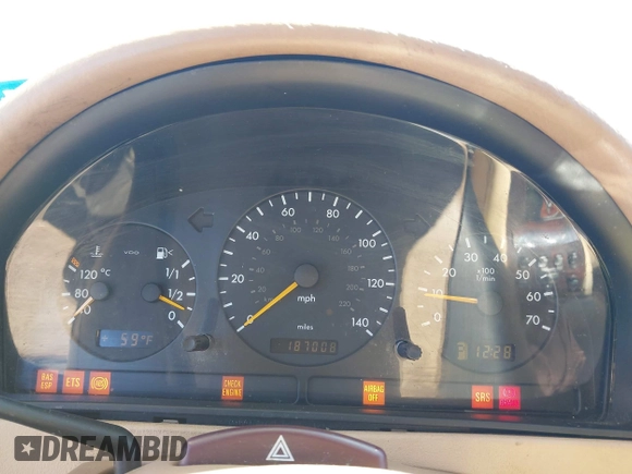 2001 Mercedes-Benz M 320/430/500 with VIN 4JGAB54E41A232917, listed as a IAAI auction lot 42055379 with 187,008 mi miles and . Bid and sale history available at DreamBid. Image 7.