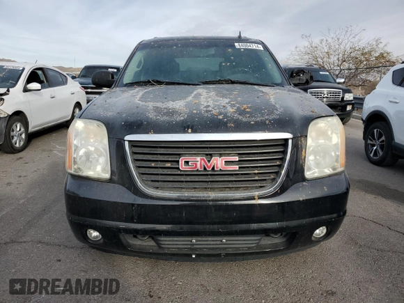 2008 GMC Yukon SLE w/3SA with VIN 1GKFC13C58J193818, listed as a Copart auction lot 84004714 with 158,121 mi miles and Salvage Title. Bid and sale history available at carsss.com. Image 5.