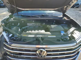 2024 Volkswagen Atlas SE with VIN 1V2JR2CA1RC598507, listed as a Copart auction lot 52904865 with 9,075 mi miles and Salvage title. Bid and sale history available at DreamBid. Image 13.
