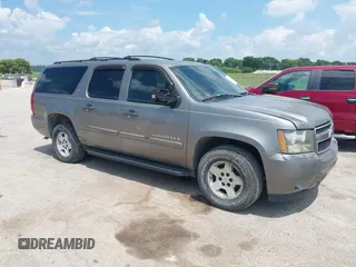 2007 Chevrolet Suburban LT with VIN 1GNFC16J27J200946, listed as a IAAI auction lot 42745650 with Not provided miles and . Bid and sale history available at DreamBid. Image 1.