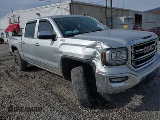 2017 GMC Sierra 1500 SLT z VIN 3GTU2NEJ7HG507866, wystawiony jako IAAI lot #41822082 z przebiegiem 172 838 mil mil oraz . Historia ofert i sprzedaży dostępna na DreamBid. Obrazek 1.