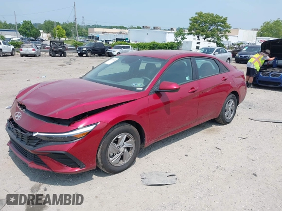 2024 Hyundai Elantra SE with VIN KMHLL4DG7RU844685, listed as a IAAI auction lot 42335520 with 2,534 mi miles and . Bid and sale history available at DreamBid. Image 23.