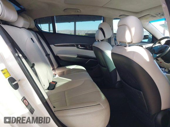 2015 Kia K900 Luxury with VIN KNALW4D45F6017623, listed as a IAAI auction lot 42451838 with 96,225 mi miles and . Bid and sale history available at DreamBid. Image 8.