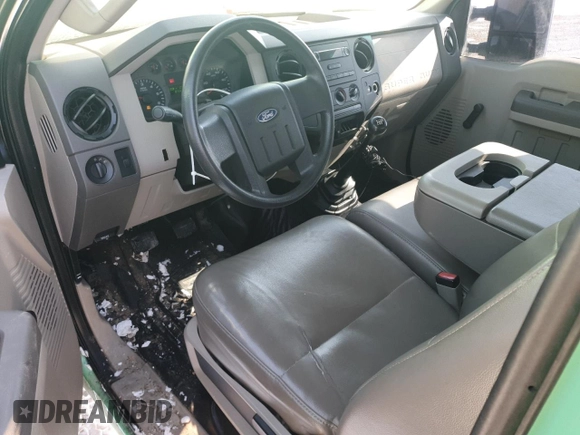 2008 Ford Super Duty F-250 SRW XL with VIN 1FTSX21YX8EA41027, listed as a Copart auction lot 45530625 with 87,934 mi miles and Salvage Title. Bid and sale history available at carsss.com. Image 8.