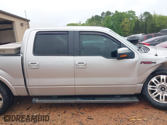 2012 Ford F-150 XL with VIN 1FTFW1ET1CFA56516, listed as a IAAI auction lot 41975962 with 206,928 mi miles. Bid and sale history available at carsss.com. Image 13.