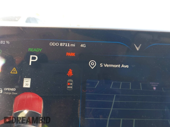 2023 VinFast VF 8 Eco с VIN RLLV1AEB9PH003158, выставлен на аукционе IAAI как лот 41615030 с пробегом 8 711 миль миль и . История ставок и продаж доступна на DreamBid. Изображение 7.
