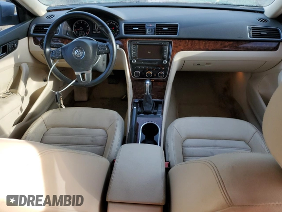 2013 Volkswagen Passat SEL Premium with VIN 1VWCH7A34DC039411, listed as a Copart auction lot 72908294 with 129,948 mi miles and Salvage Title. Bid and sale history available at carsss.com. Image 8.