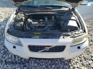 2005 Volvo S60 with VIN YV1RH592352442343, listed as a Copart auction lot 76818474 with 202,937 mi miles and Clean Title. Bid and sale history available at carsss.com. Image 11.