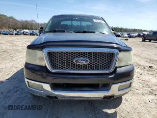 2004 Ford F-150 XLT with VIN 1FTPW14584KB28280, listed as a Copart auction lot 49546875 with 214,808 mi miles and Clean Title. Bid and sale history available at carsss.com. Image 5.
