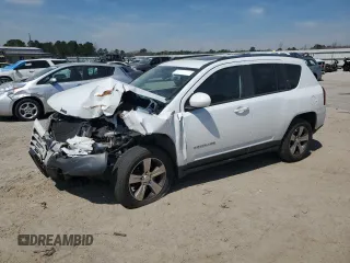 2016 Jeep Compass High Altitude Edition with VIN 1C4NJDEB7GD799640, listed as a Copart auction lot 49576635 with 52,221 mi miles and Salvage Title. Bid and sale history available at carsss.com. Image 1.