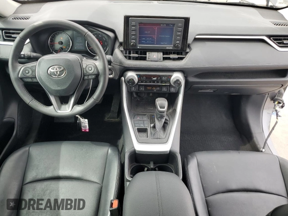 2022 Toyota RAV4 XLE Premium with VIN 2T3A1RFV7NC293473, listed as a Copart auction lot 58990175 with 30,095 mi miles and Salvage title. Bid and sale history available at DreamBid. Image 8.