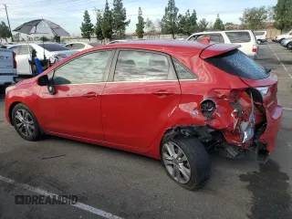 2013 Hyundai Elantra GT with VIN KMHD35LE5DU110100, listed as a Copart auction lot 77586544 with 112,422 mi miles and Salvage Title. Bid and sale history available at carsss.com. Image 2.
