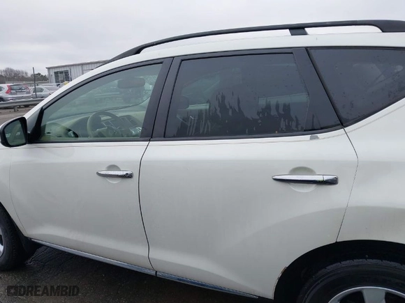 2009 Nissan Murano S with VIN JN8AZ18U09W027706, listed as a IAAI auction lot 41059332 with 197,968 mi miles. Bid and sale history available at carsss.com. Image 14.
