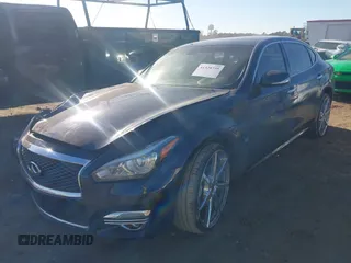 2015 Infiniti Q70 with VIN JN1BY1PP6FM600441, listed as a IAAI auction lot 41328735 with 156,402 mi miles and . Bid and sale history available at DreamBid. Image 2.