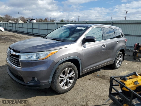 2014 Toyota Highlander XLE with VIN 5TDJKRFHXES061862, listed as a Copart auction lot 50298955 with 187,732 mi miles and Salvage Title. Bid and sale history available at carsss.com. Image 1.