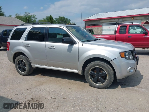 2012 Ford Escape XLT с VIN 1FMCU9DG7CKB68798, выставлен на аукционе IAAI как лот 42431128 с пробегом 181 556 миль миль и . История ставок и продаж доступна на DreamBid. Изображение 13.