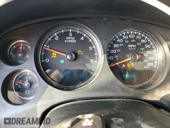 2014 GMC Yukon XL SLT with VIN 1GKS1KE07ER227834, listed as a Copart auction lot 45570165 with 231,467 mi miles and Salvage Title. Bid and sale history available at carsss.com. Image 9.