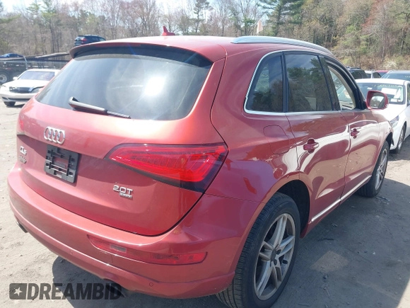 2014 Audi Q5 Premium Plus z VIN WA1LFAFP0EA035171, wystawiony jako IAAI lot #42093397 z przebiegiem 144 109 mil mil oraz . Historia ofert i sprzedaży dostępna na DreamBid. Obrazek 4.