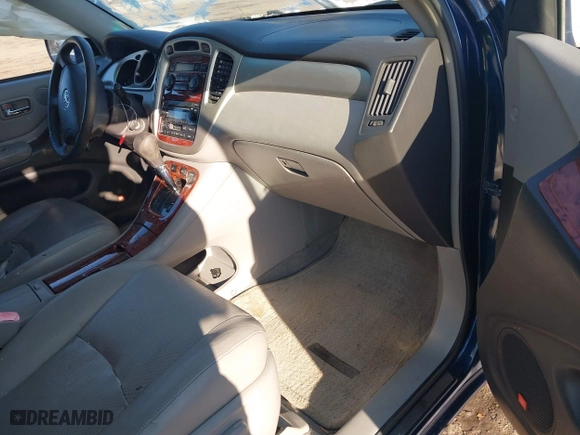 2006 Toyota Highlander w/3rd Row with VIN JTEEP21A060180251, listed as a IAAI auction lot 41589538 with 204,125 mi miles. Bid and sale history available at carsss.com. Image 5.