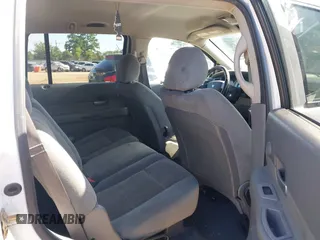 2005 Dodge Durango SLT z VIN 1D4HB48N65F500675, wystawiony jako IAAI lot #42743523 z przebiegiem 301 938 mil mil oraz . Historia ofert i sprzedaży dostępna na DreamBid. Obrazek 8.