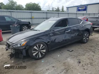 2019 Nissan Altima SV with VIN 1N4BL4DV2KC202228, listed as a Copart auction lot 54108435 with Not provided miles and Salvage title. Bid and sale history available at DreamBid. Image 1.