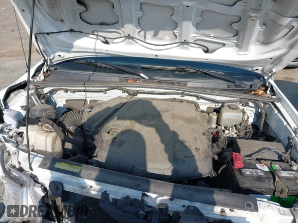 2015 Toyota Tacoma with VIN 3TMLU4EN5FM182720, listed as a IAAI auction lot 42555728 with 183,081 mi miles and . Bid and sale history available at DreamBid. Image 10.